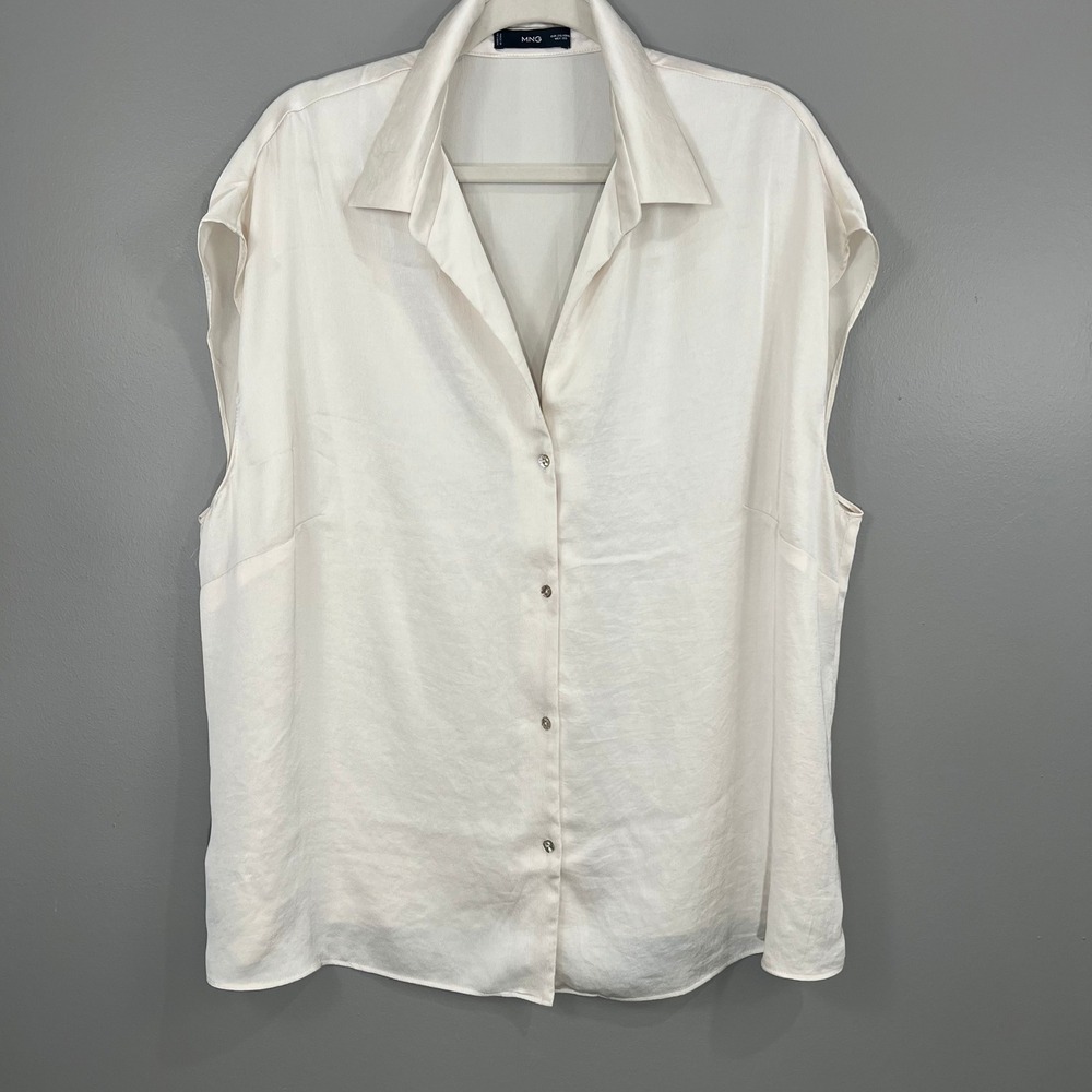 MNG Mango Blouse Women 2XL Cream Great Satin Sleeveless Button Down 77120